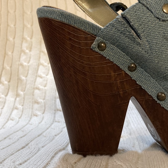 Guess Denim and Wood Heels ~ US Size 7.5 ~ Blue and Brown - Picture 7 of 10